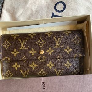 Authentic Louis Vuitton wallet